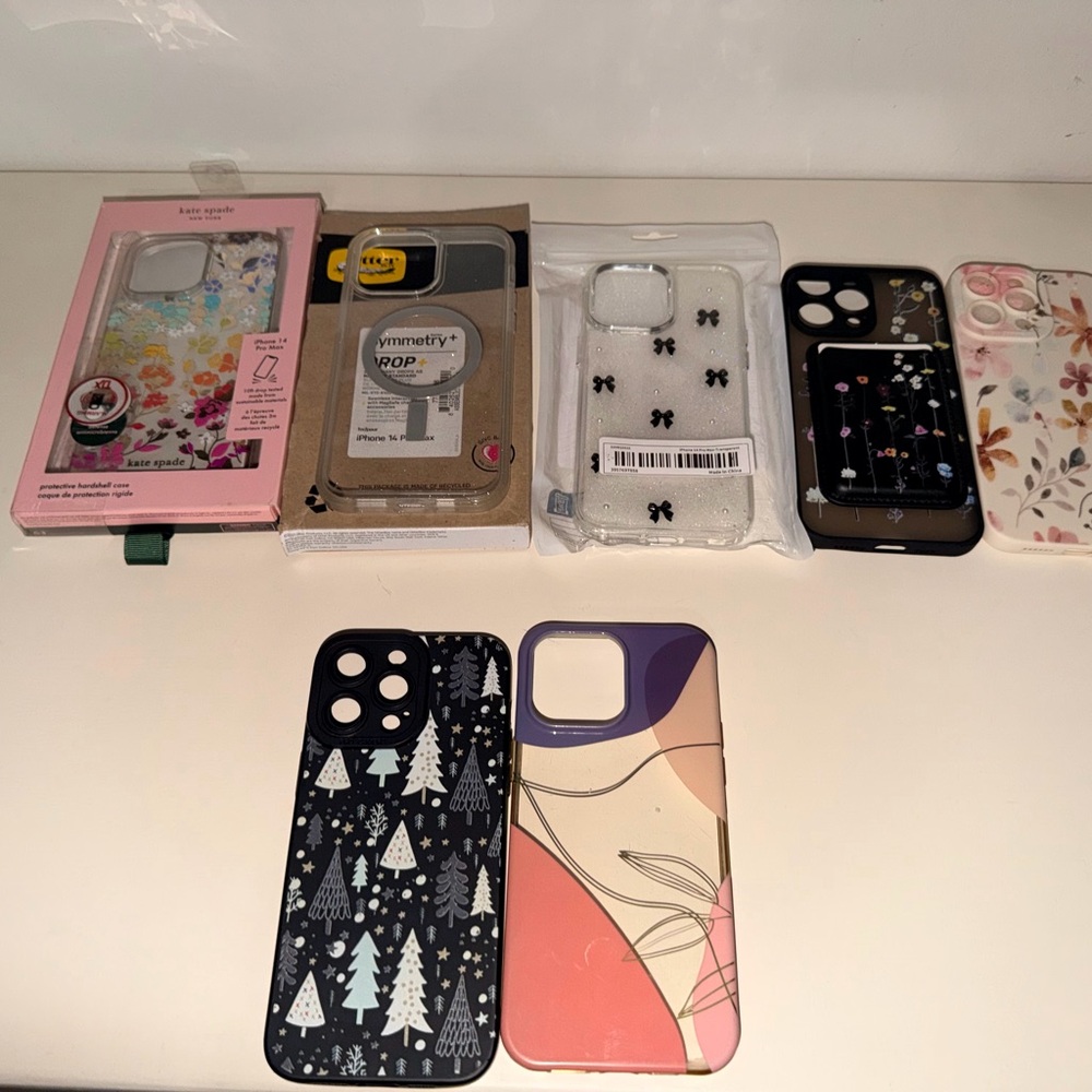 iPhone 14 Pro Max  Cases - Black, White, Pink, Blue

Take all 7 cases for $25